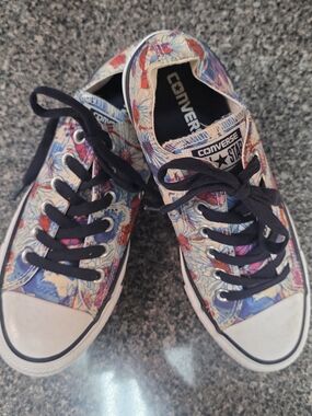 Converse Floral Canvas Sneakers in Cream, Blue, Red